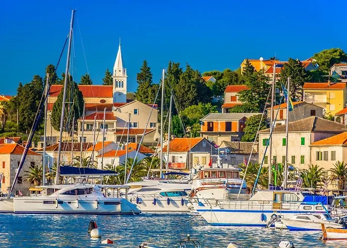 Luka Rogoznica (Sibenik-Knin)