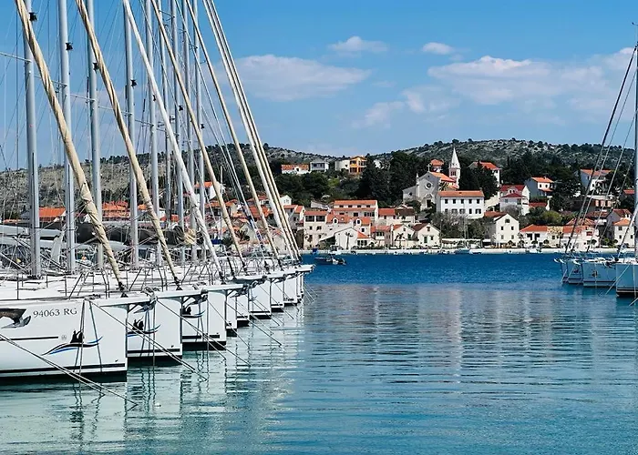 Luka Rogoznica (Sibenik-Knin)